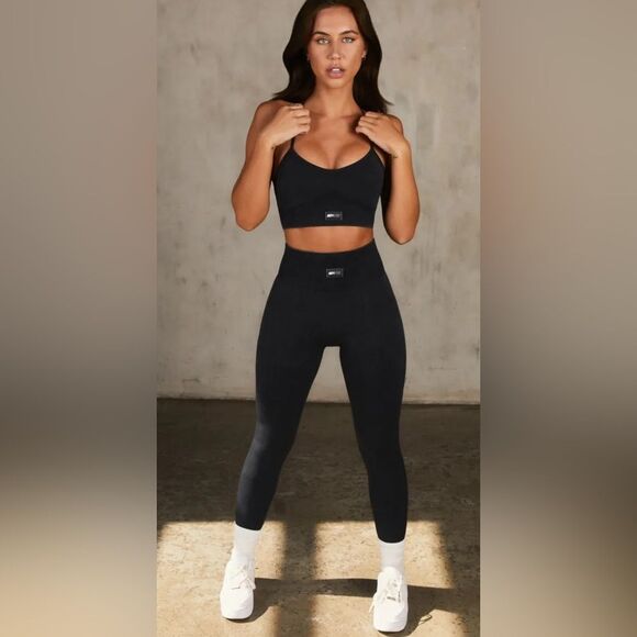 Bo+Tee Oxygen Acid Wash Seamless Sports Bra in Black/Gray, Size XS NWT - Picture 1 of 9